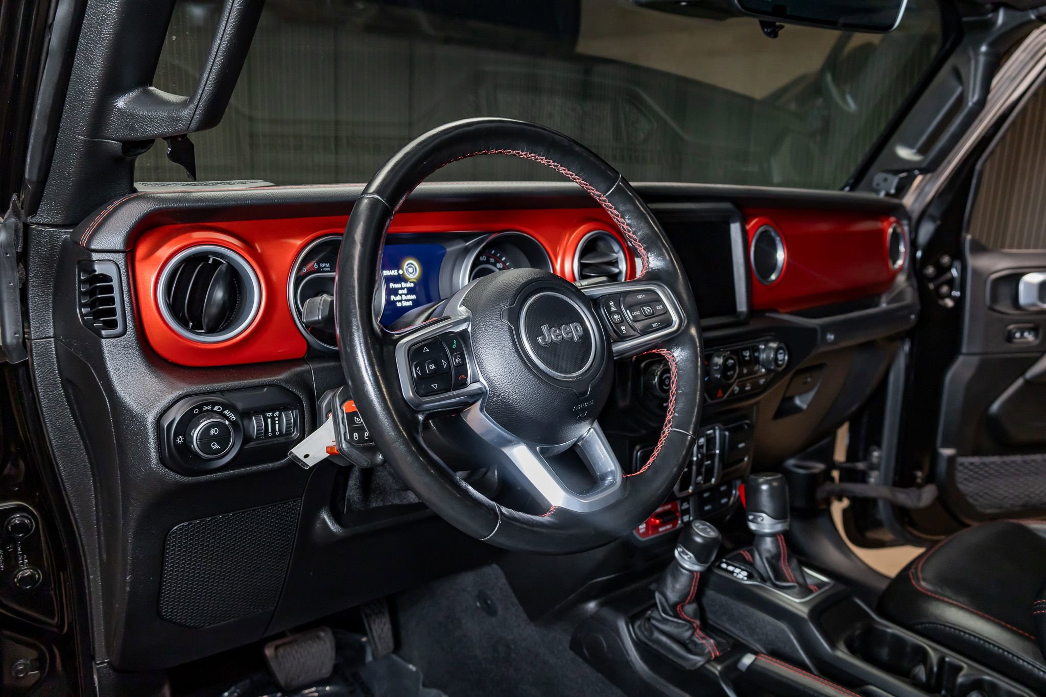 Used 2021 Jeep Gladiator Rubicon image 16