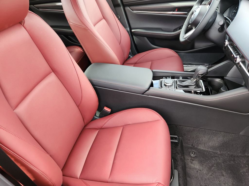 New 2026 MAZDA MAZDA3 Carbon image 5