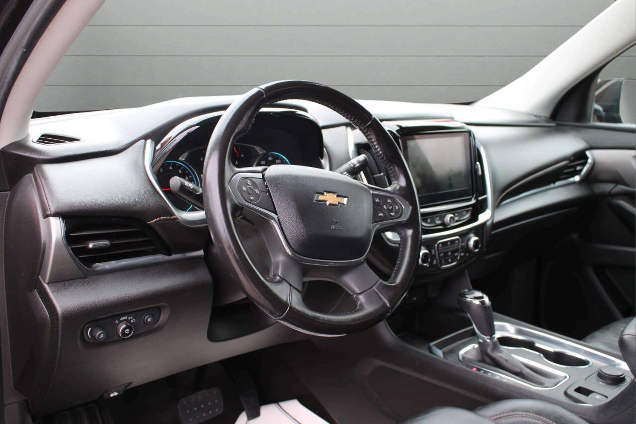 Used 2019 Chevrolet Traverse LT AWD/4WD image 14