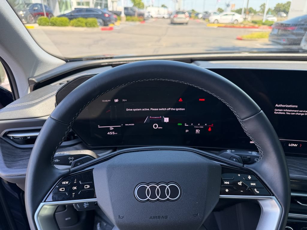 Used 2025 Audi Q5 Premium w/ 19" Wheel Package AWD/4WD image 14