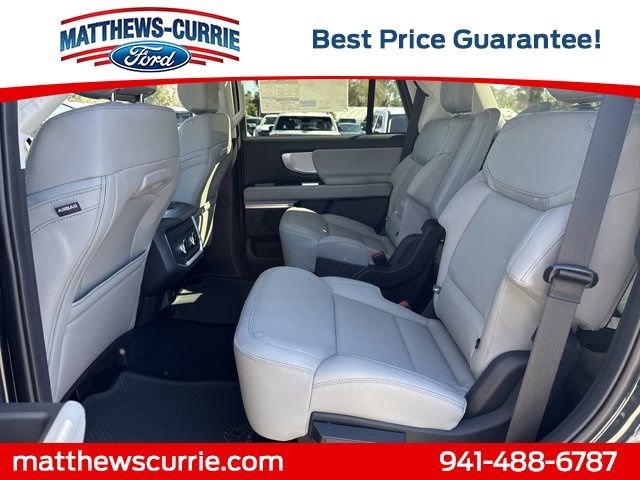 New 2026 Ford Expedition Active RWD image 12