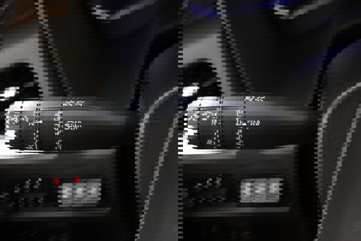 Used 2024 Chevrolet Tahoe High Country w/ Premium Package 2 image 29