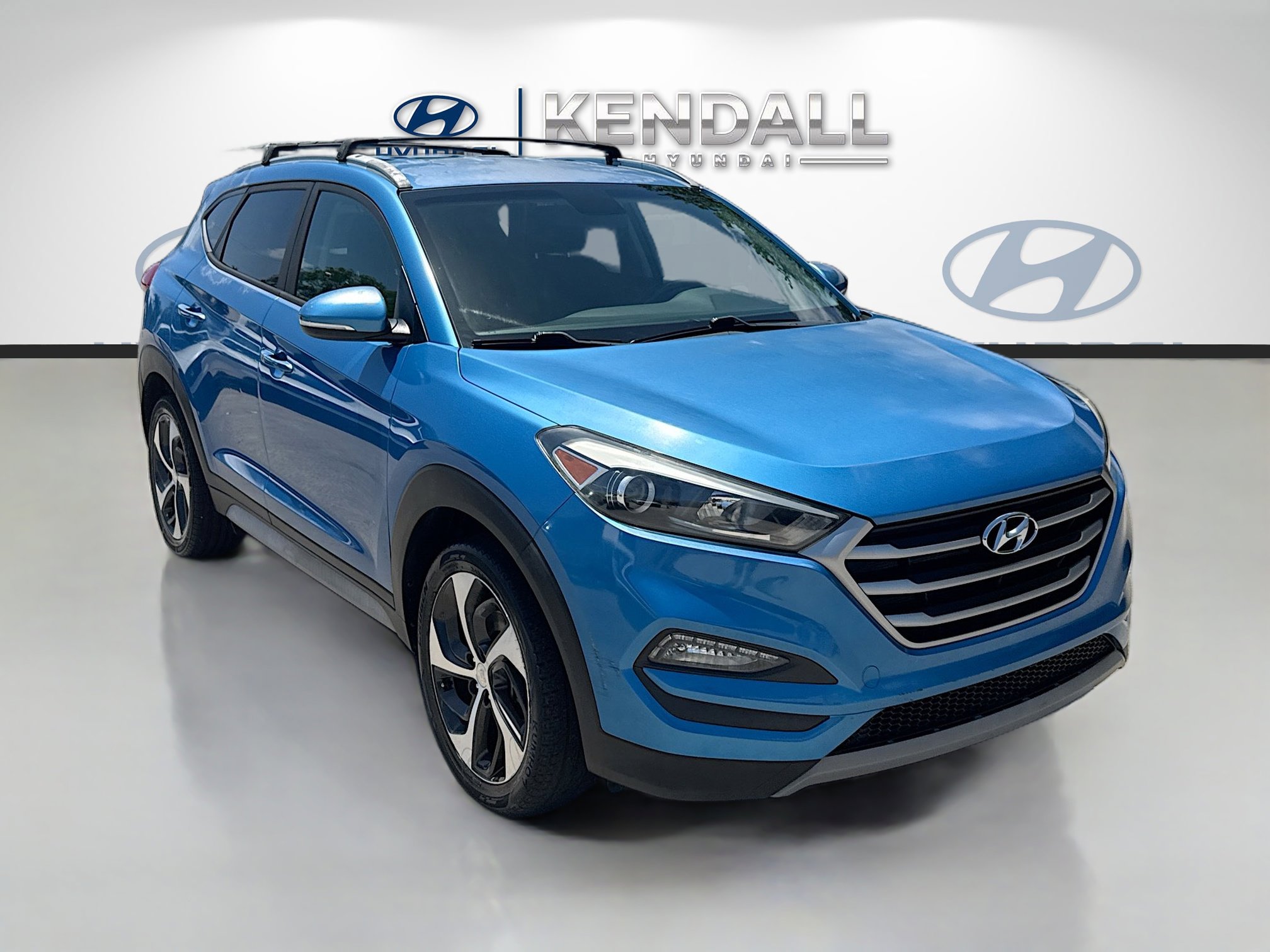 Used 2018 Hyundai Tucson Sport FWD image 1