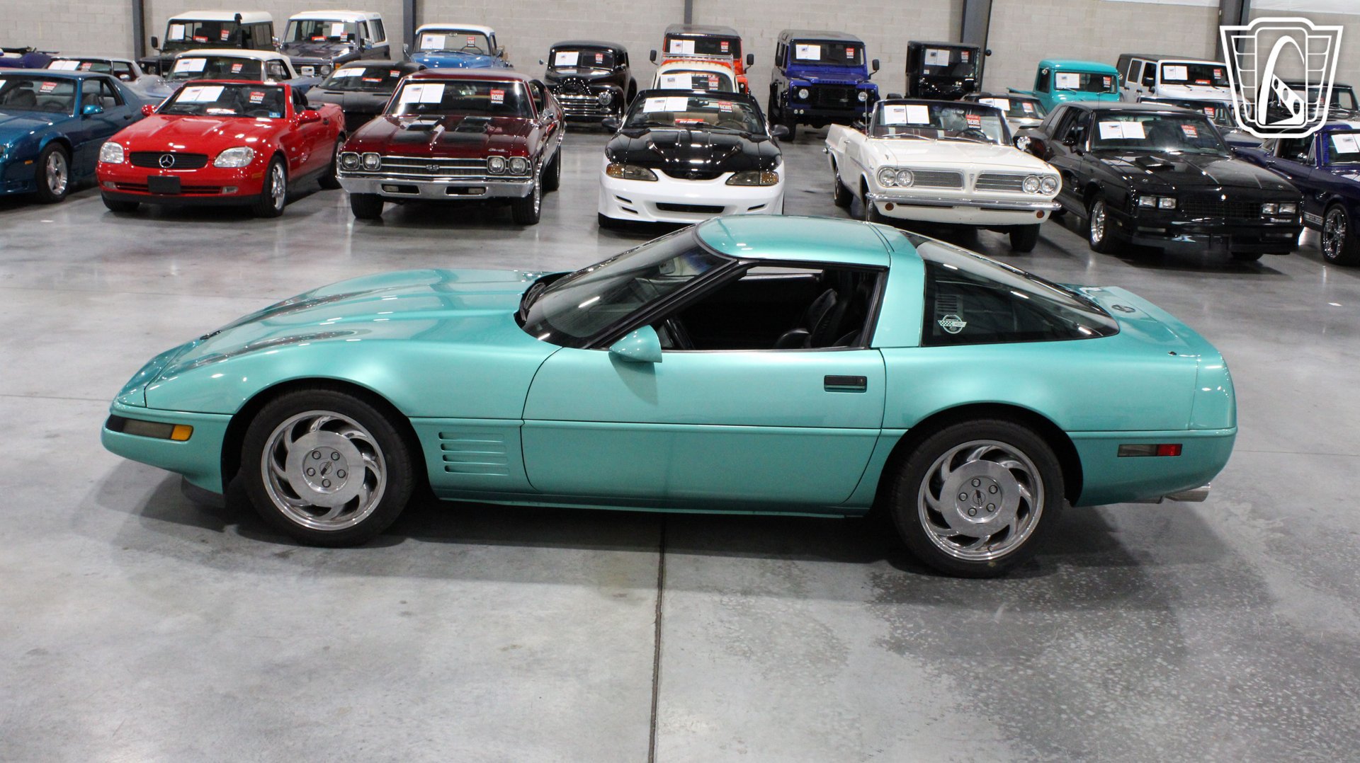 Used 1991 Chevrolet Corvette Coupe RWD image 40