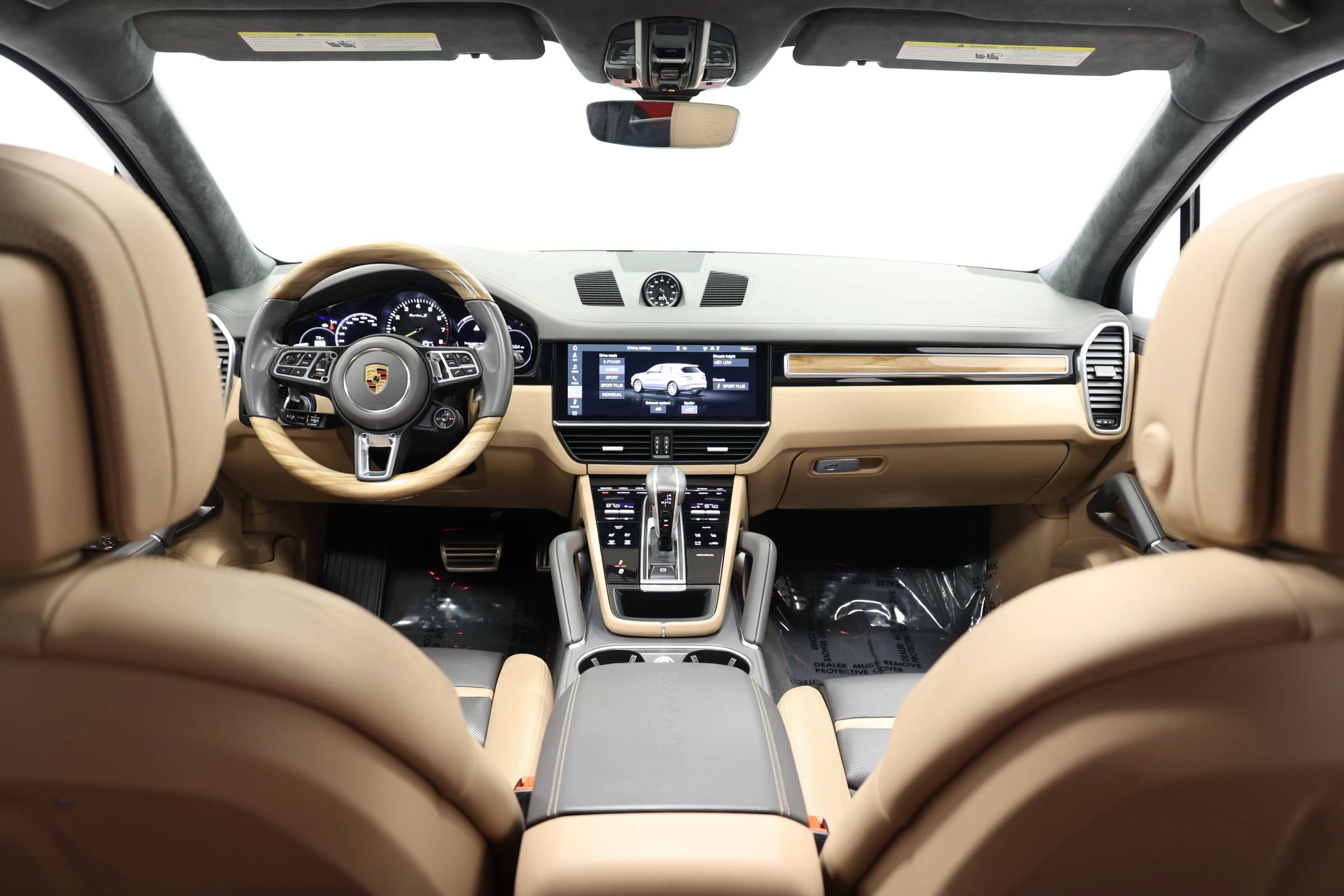 Used 2021 Porsche Cayenne Turbo S AWD/4WD image 37