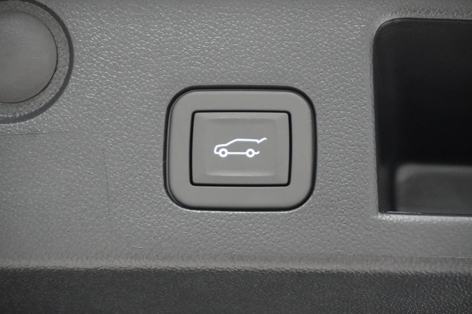 New 2026 Chevrolet Equinox RS w/ Convenience Package III image 7