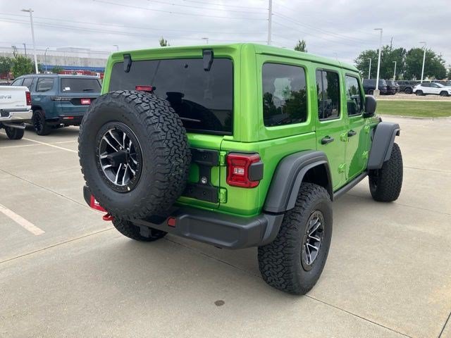 New 2026 Jeep Wrangler Unlimited Rubicon w/ Xtreme 35 Tire Package AWD/4WD image 8