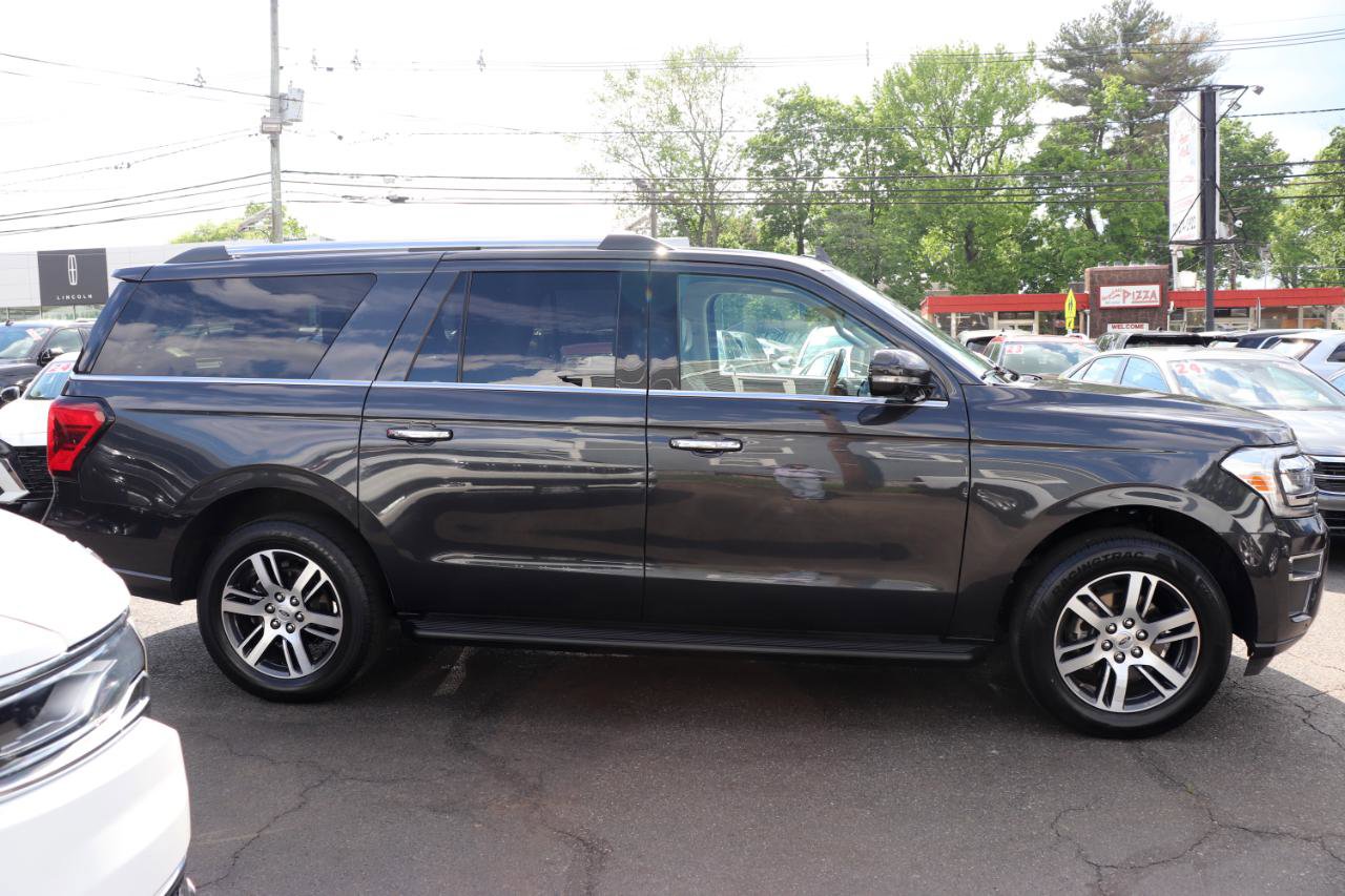 Used 2024 Ford Expedition Max Limited AWD/4WD image 6