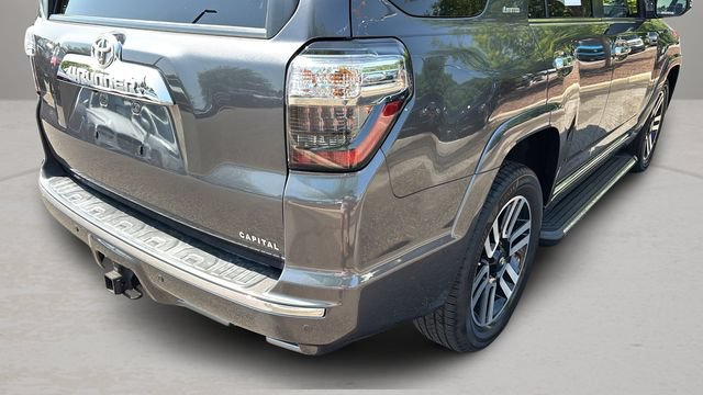 Used 2022 Toyota 4Runner Limited RWD image 37