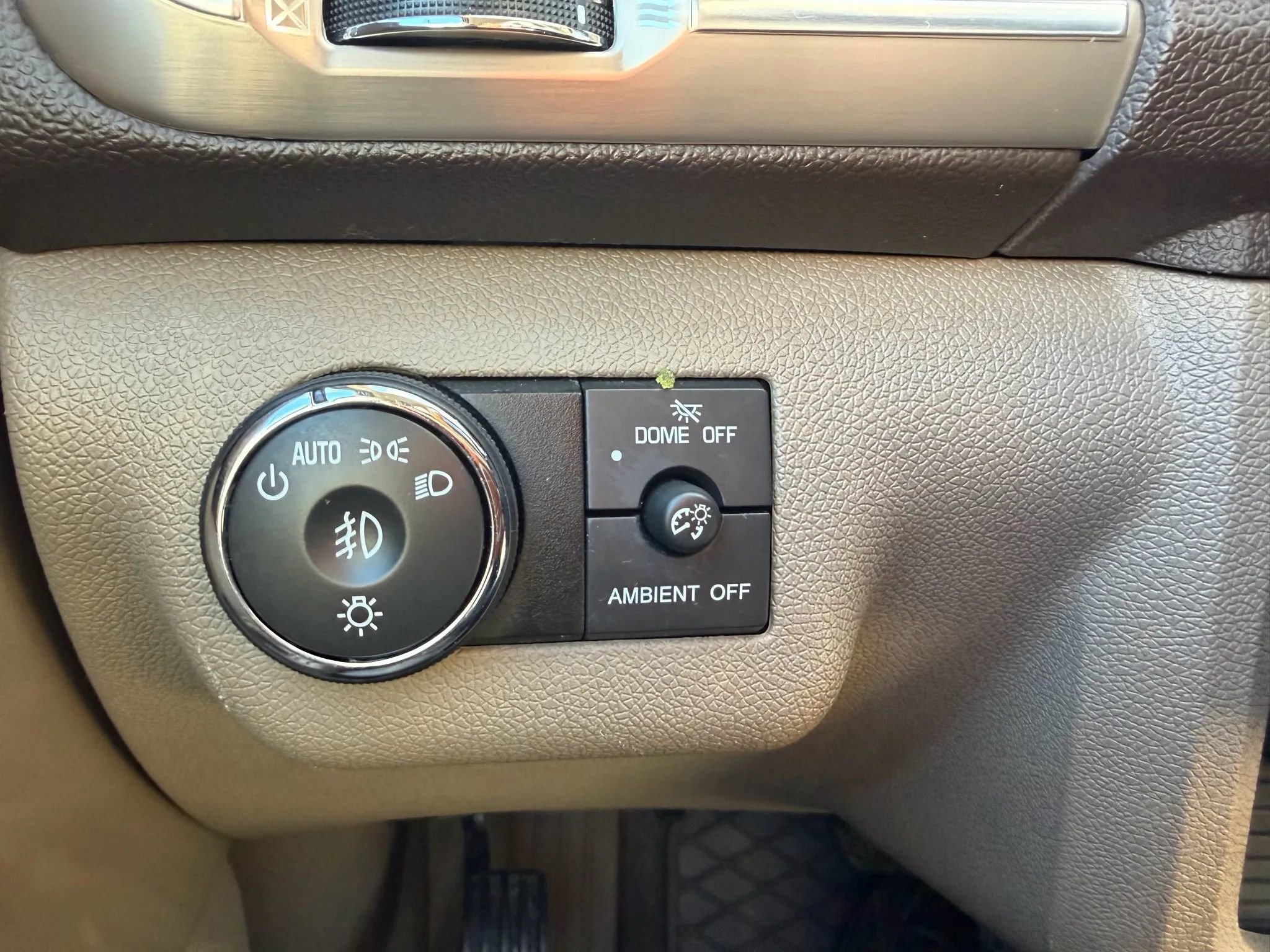 Used 2016 GMC Acadia Denali image 25