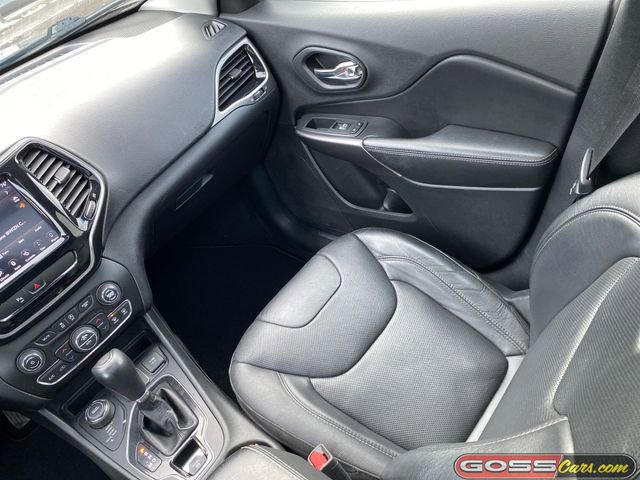 Used 2019 Jeep Cherokee Limited w/ Luxury Group image 17