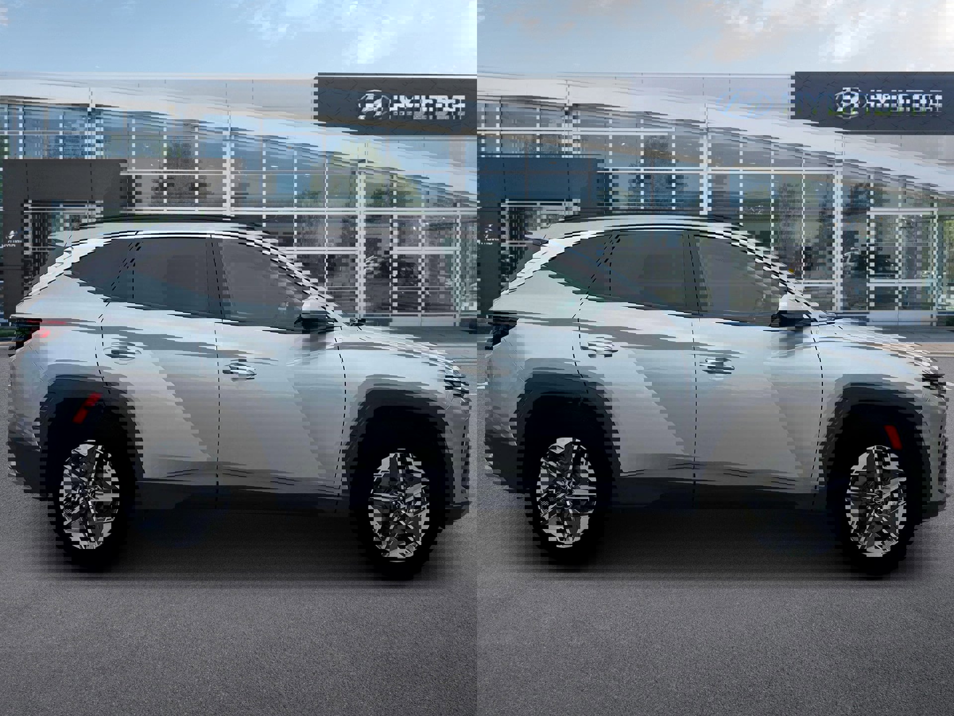 New 2026 Hyundai Tucson SEL image 9