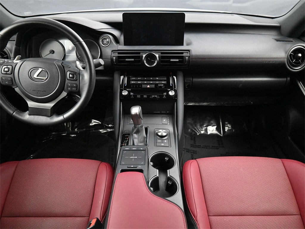 Used 2024 Lexus IS 350 F Sport image 4