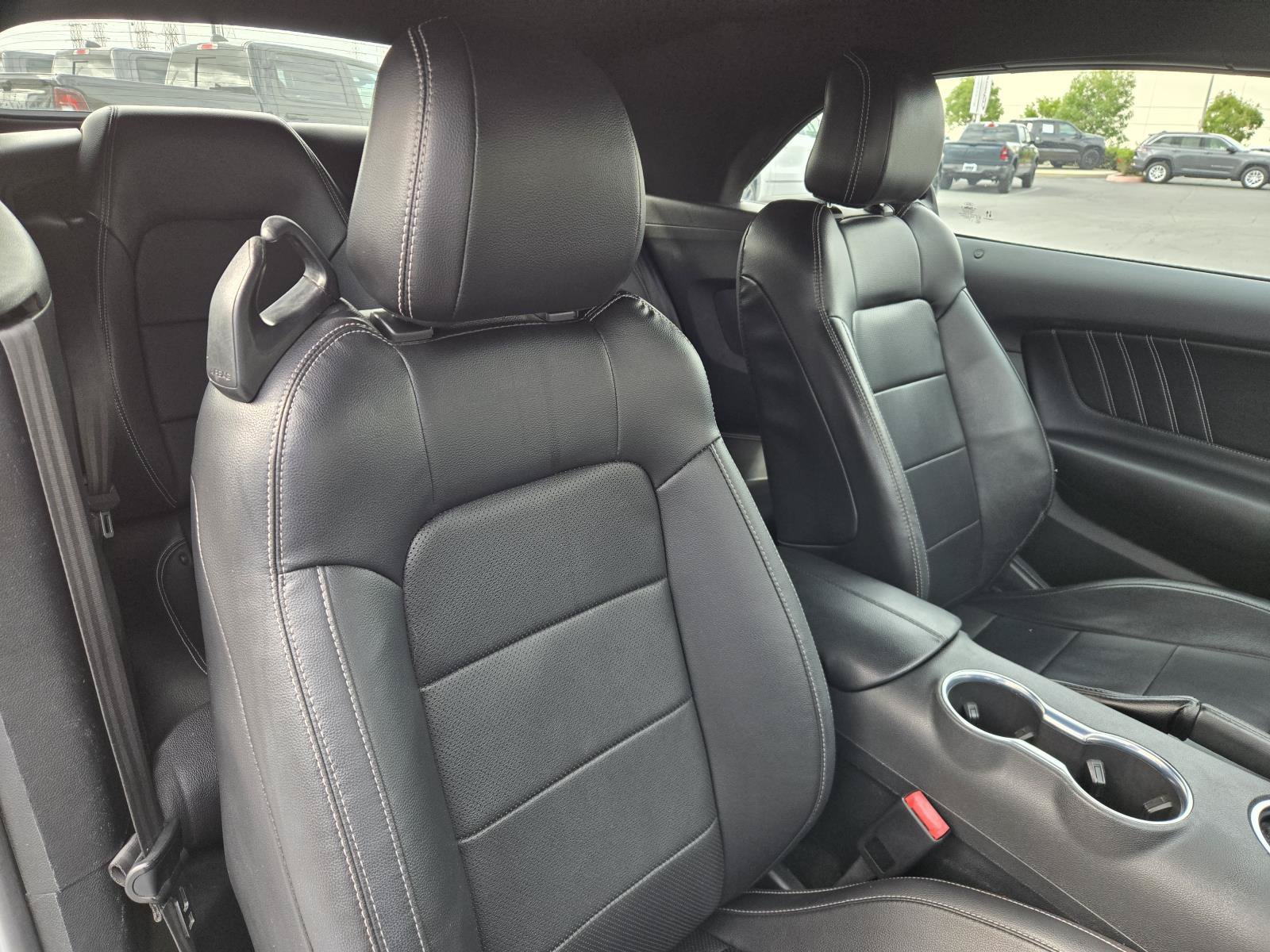 Used 2023 Ford Mustang Premium RWD image 28