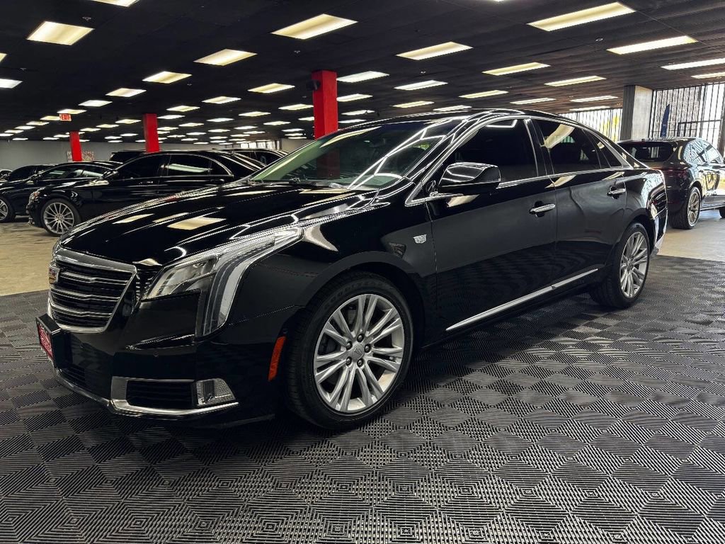 Used 2018 Cadillac XTS Luxury image 8