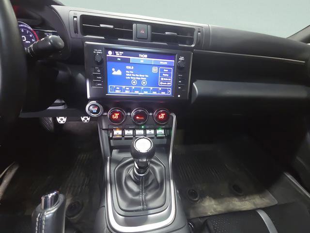 Used 2023 Toyota GR86 Premium w/ ALL Weather Mat Package (TMS) image 30