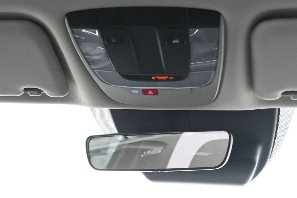 New 2026 Kia K5 LXS FWD image 31