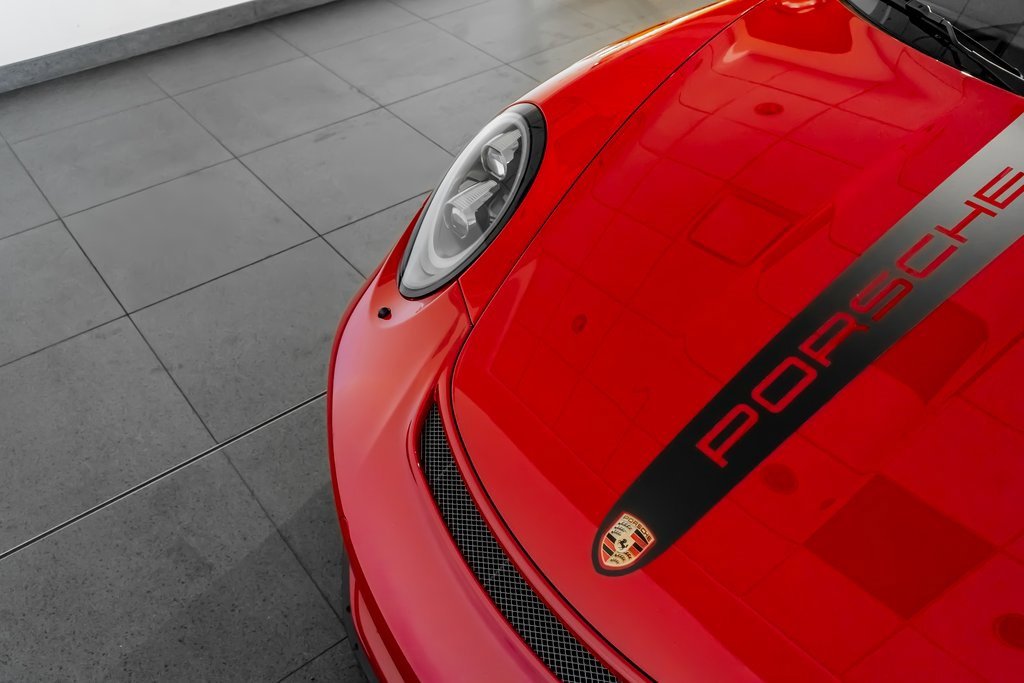 Certified 2019 Porsche 911 Speedster image 30