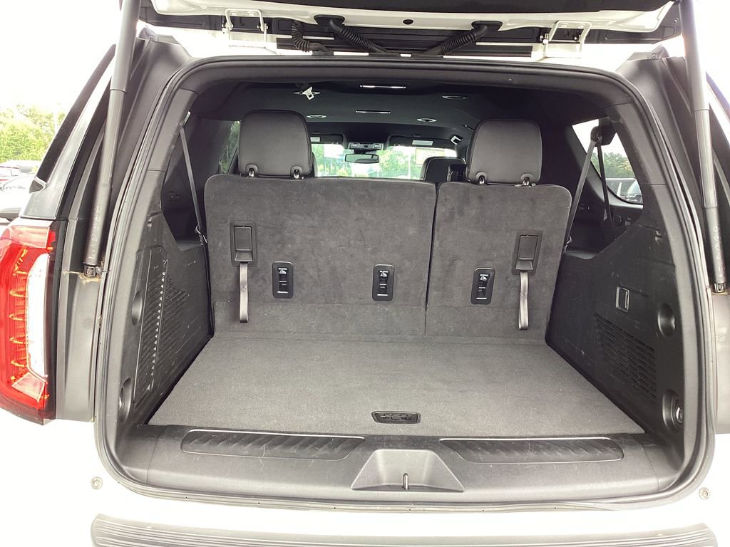 Used 2024 GMC Yukon XL SLT AWD/4WD image 24