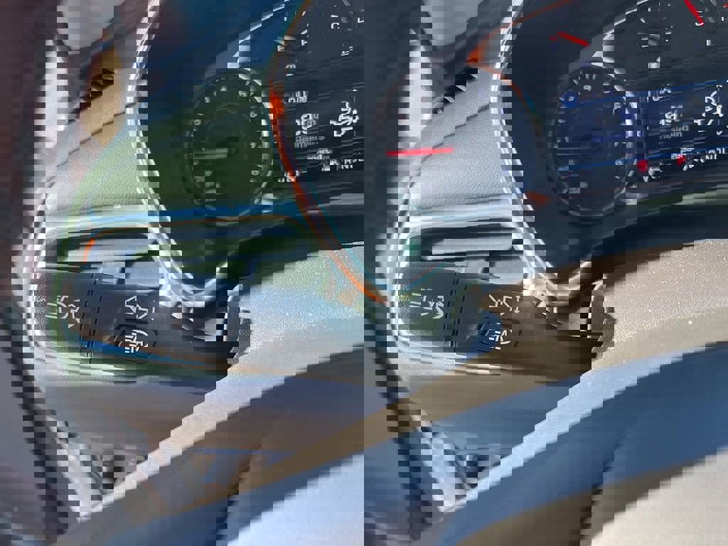 Used 2023 Chevrolet Equinox LT image 30