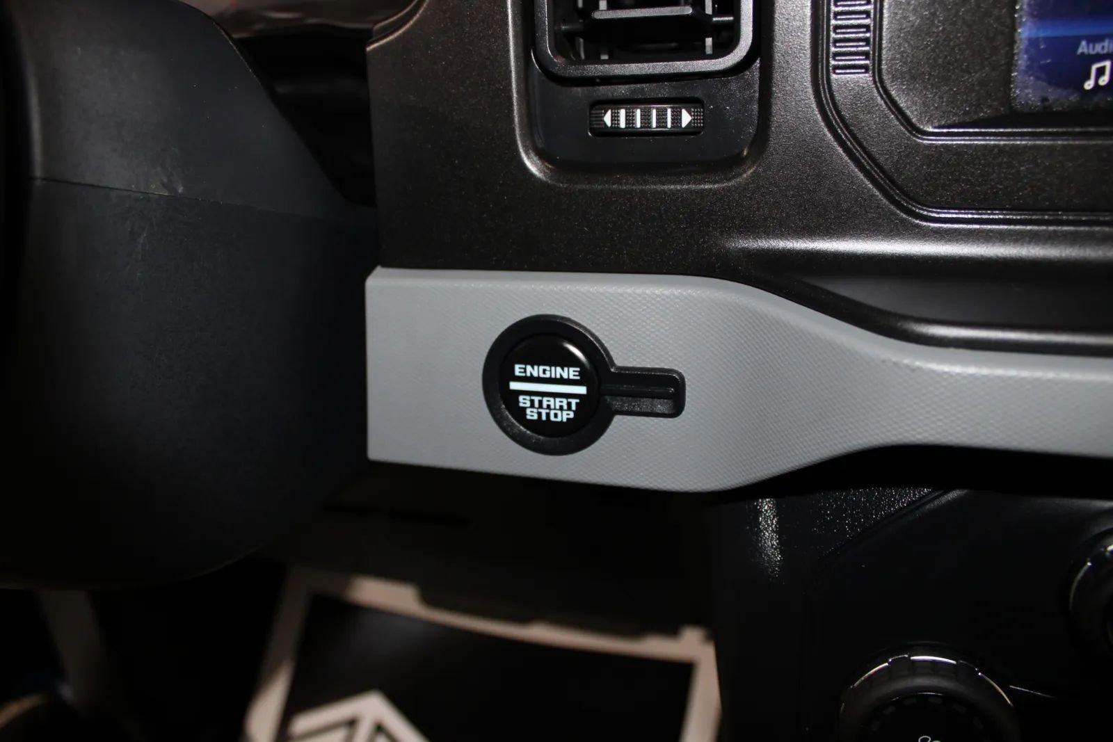 Used 2023 Ford Bronco Badlands AWD/4WD image 30