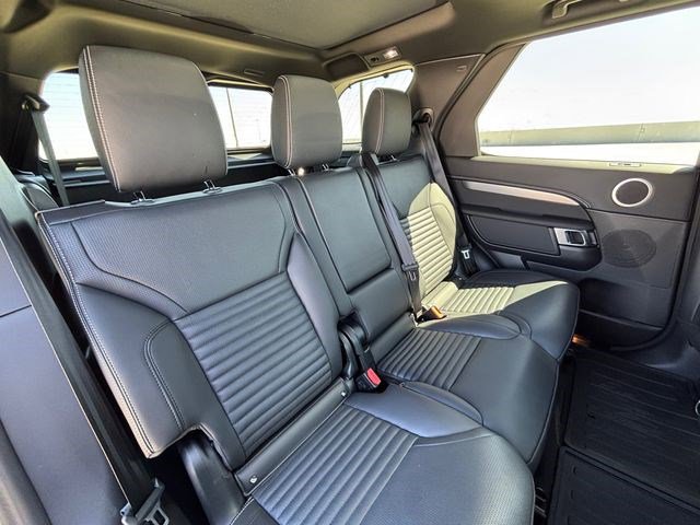 Certified 2025 Land Rover Discovery Dynamic SE AWD/4WD image 20