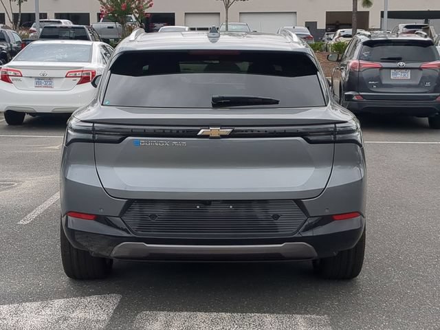 New 2025 Chevrolet Equinox EV LT w/ Convenience Package II AWD/4WD image 8