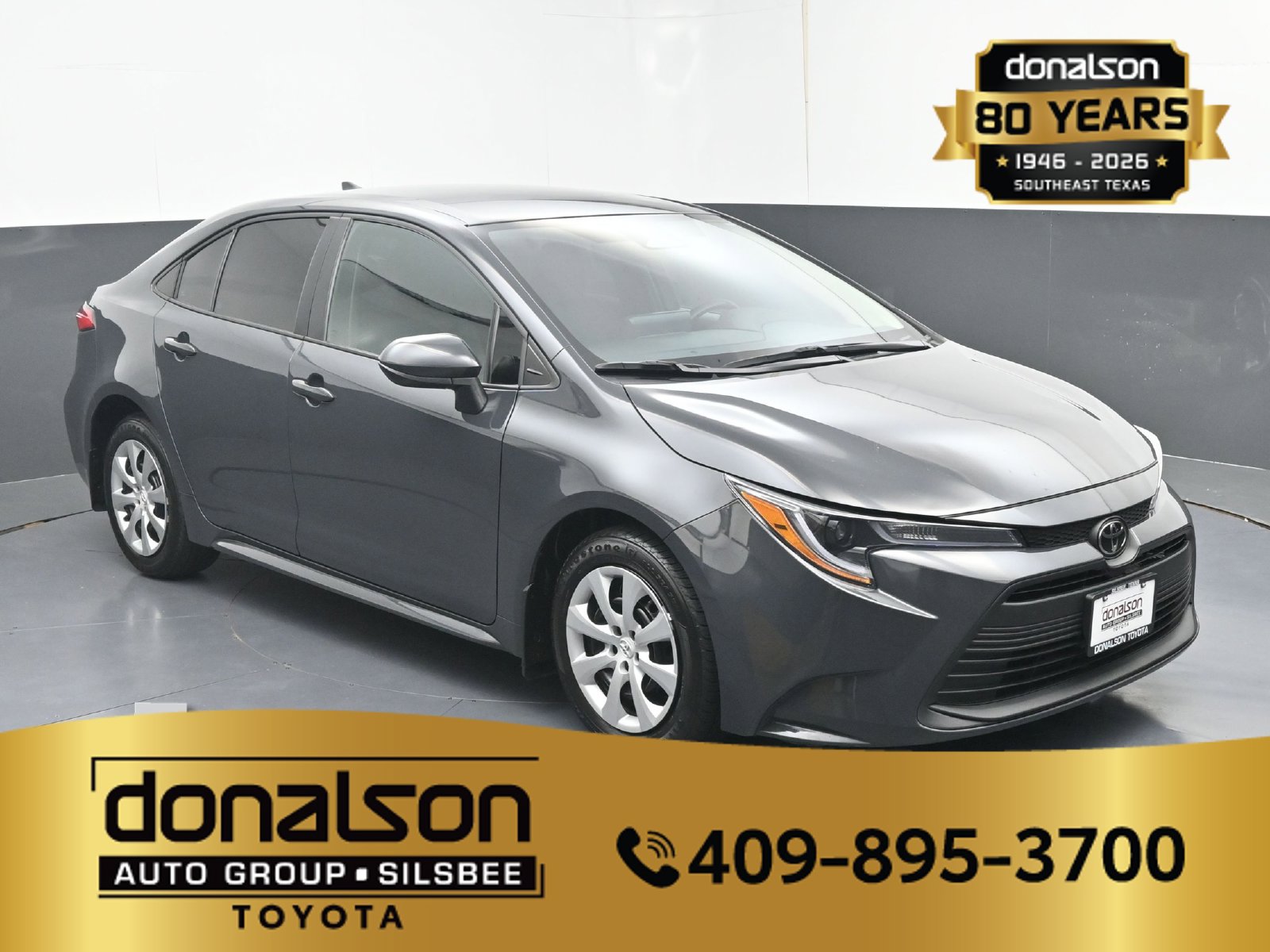 Used 2025 Toyota Corolla LE FWD image 1