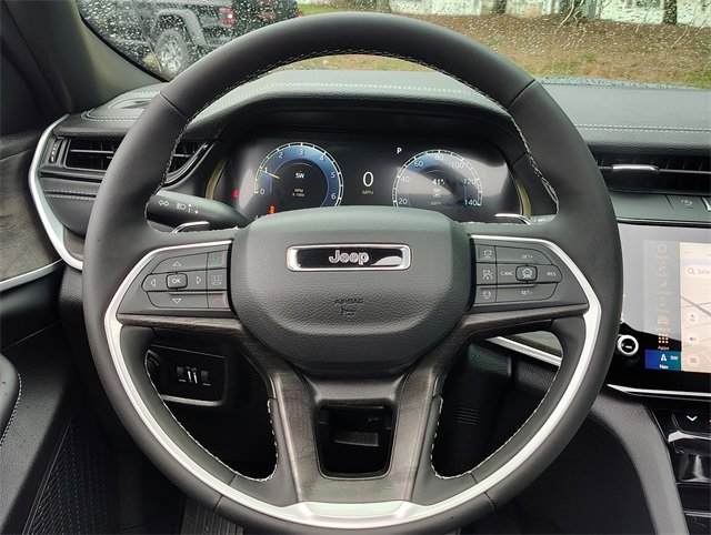 New 2026 Jeep Grand Cherokee Laredo image 16