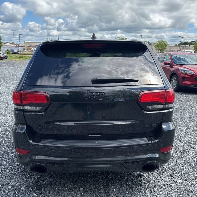 Used 2018 Jeep Grand Cherokee SRT AWD/4WD image 7