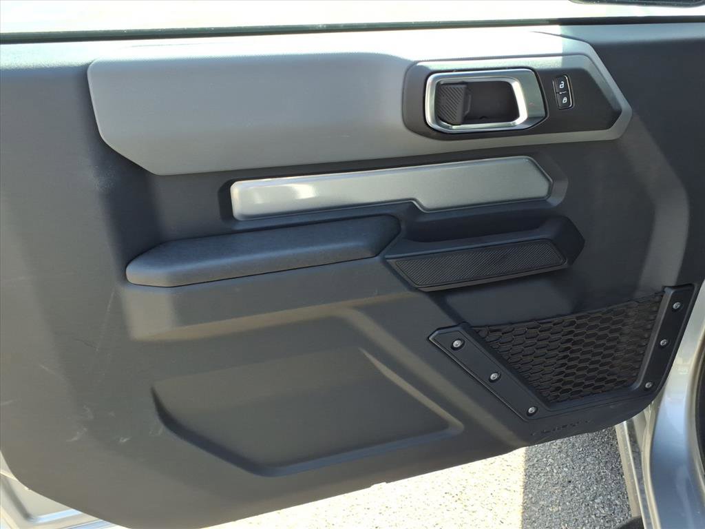 Used 2024 Ford Bronco Big Bend image 9