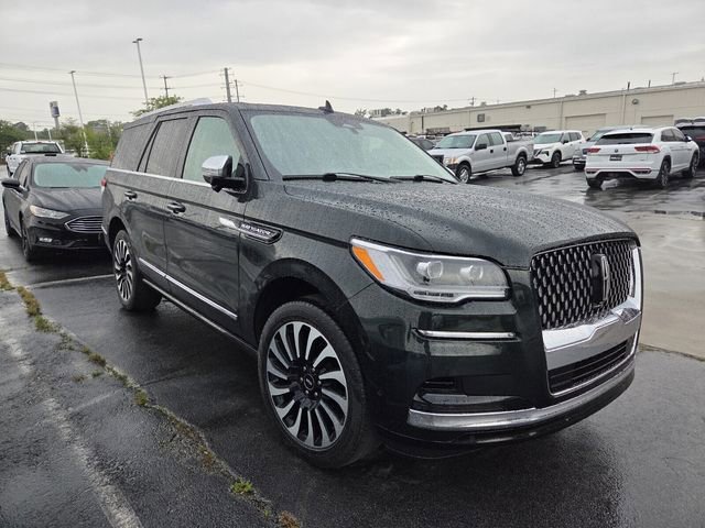 Certified 2022 Lincoln Navigator Black Label AWD/4WD image 3