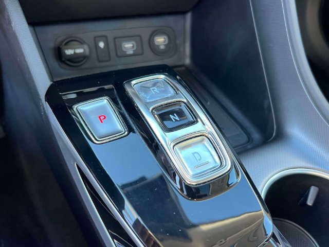 Used 2020 Hyundai Sonata Limited w/ Cargo Package FWD image 30