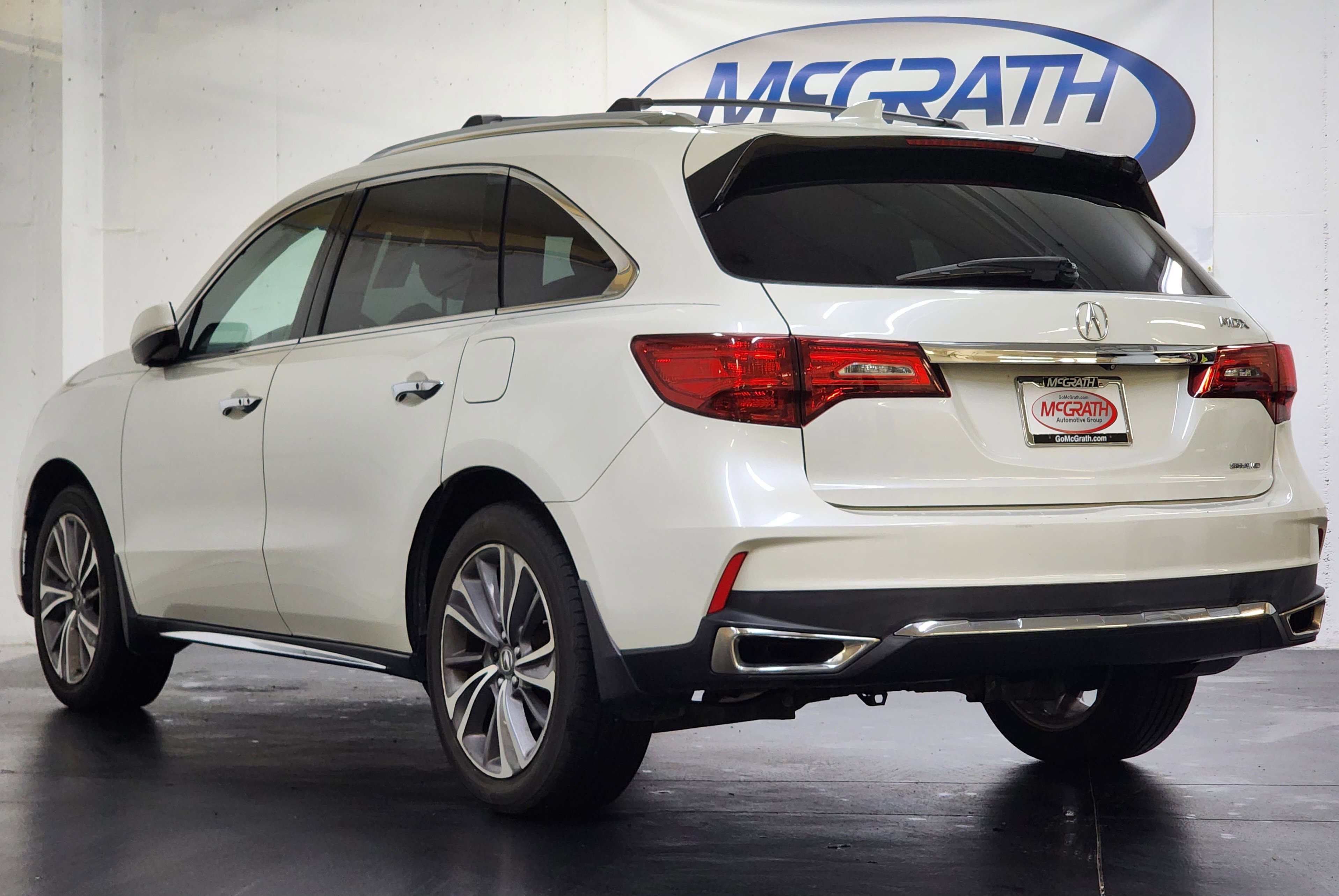 Used 2018 Acura MDX SH-AWD w/ Technology Package image 8