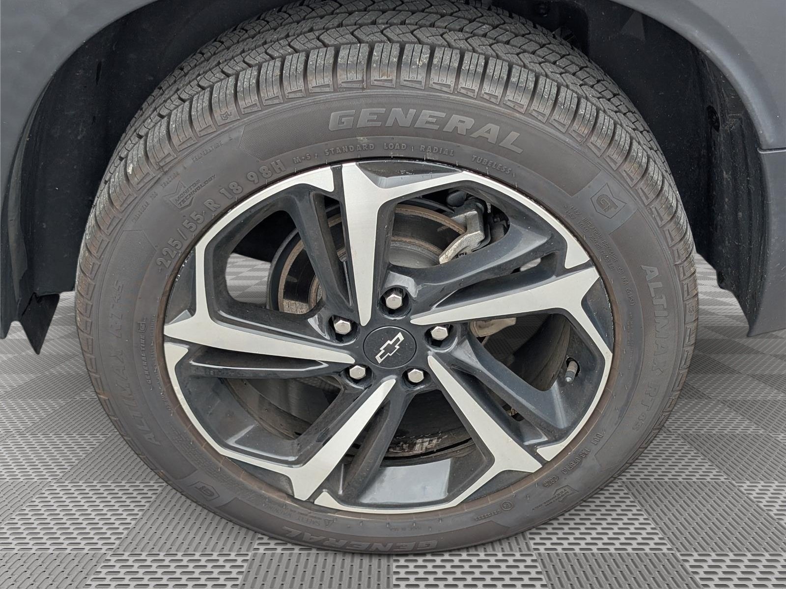 Used 2022 Chevrolet TrailBlazer RS AWD/4WD image 10