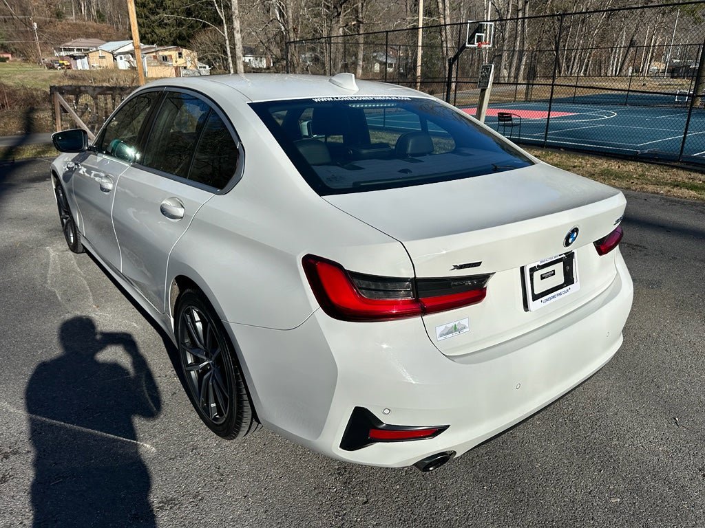 Used 2019 BMW 330i xDrive Sedan w/ Premium Package AWD/4WD image 6