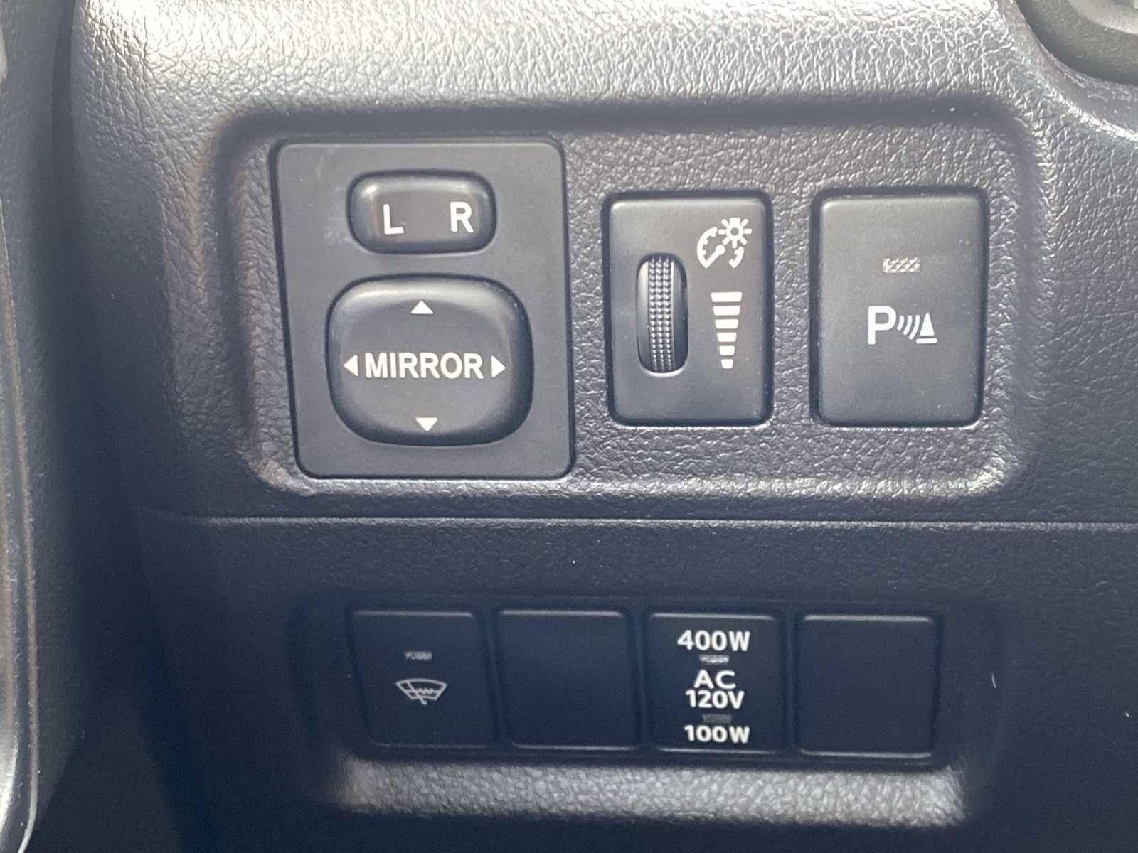 Used 2018 Toyota 4Runner Limited image 16
