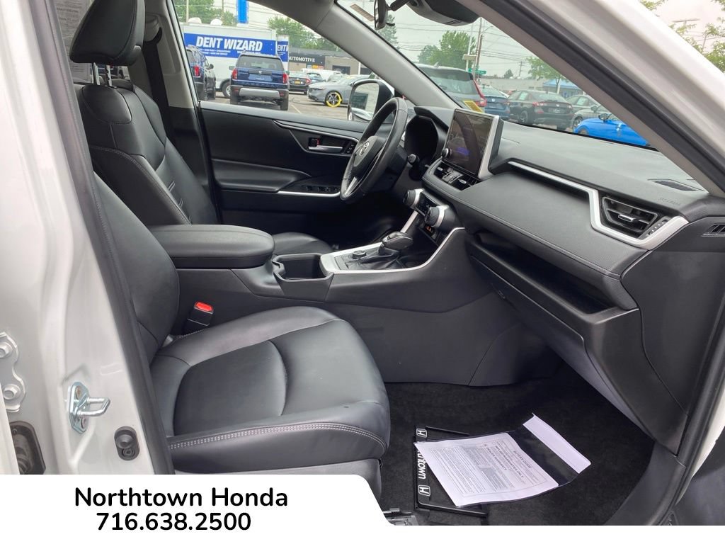 Used 2023 Toyota RAV4 XLE Premium AWD/4WD image 12