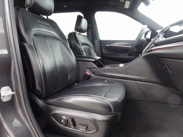 Used 2023 Jeep Grand Cherokee L Overland image 33