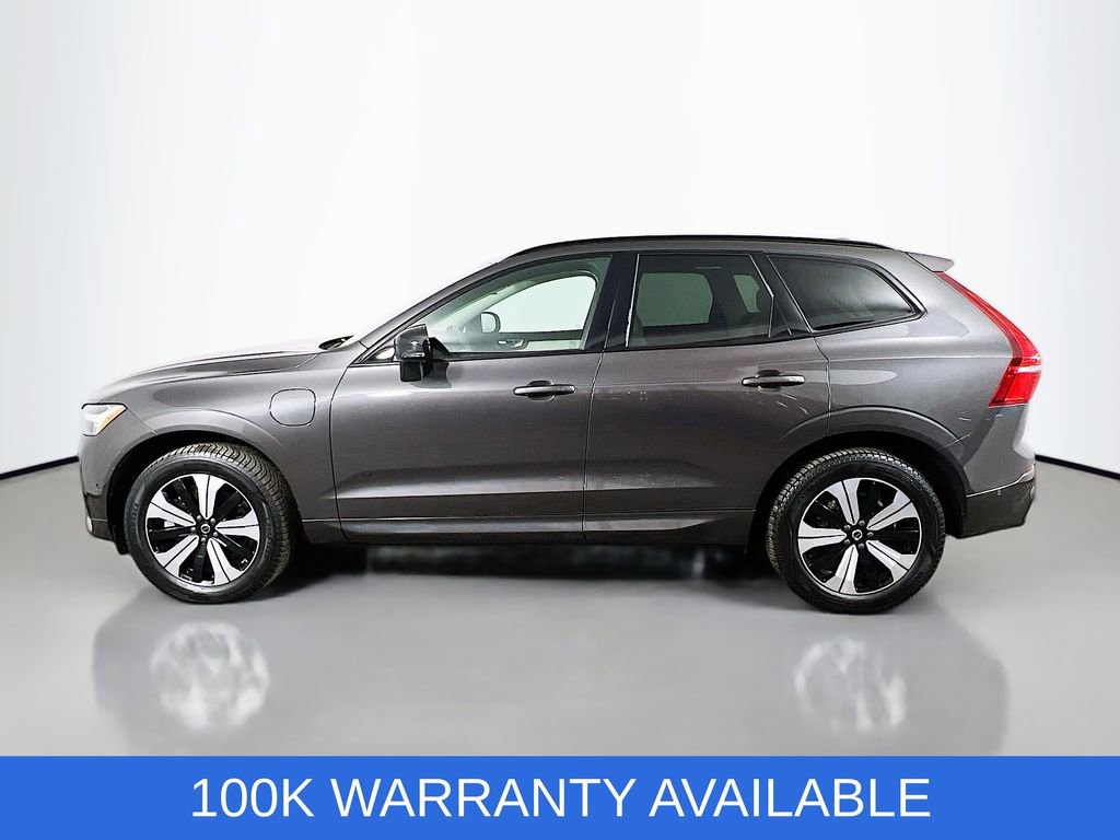 Used 2023 Volvo XC60 T8 Plus image 9