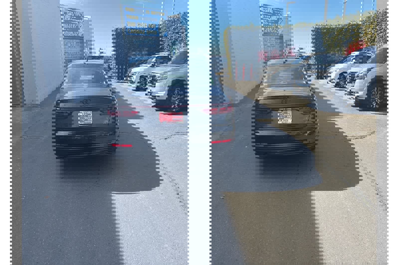 Used 2023 Audi A8 L 3.0T image 8