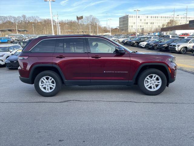 Certified 2023 Jeep Grand Cherokee Laredo image 7