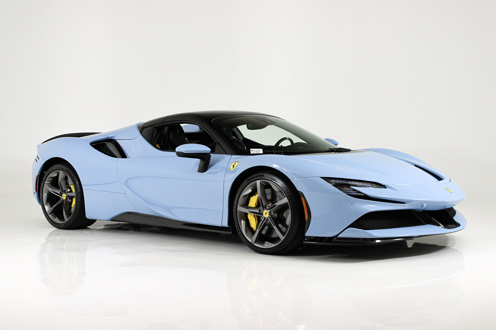 Certified 2024 Ferrari SF90 Spider AWD/4WD image 18