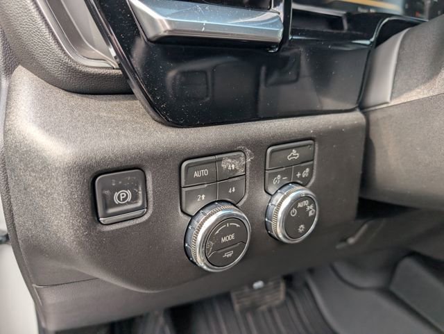 New 2026 GMC Sierra 1500 SLE image 18