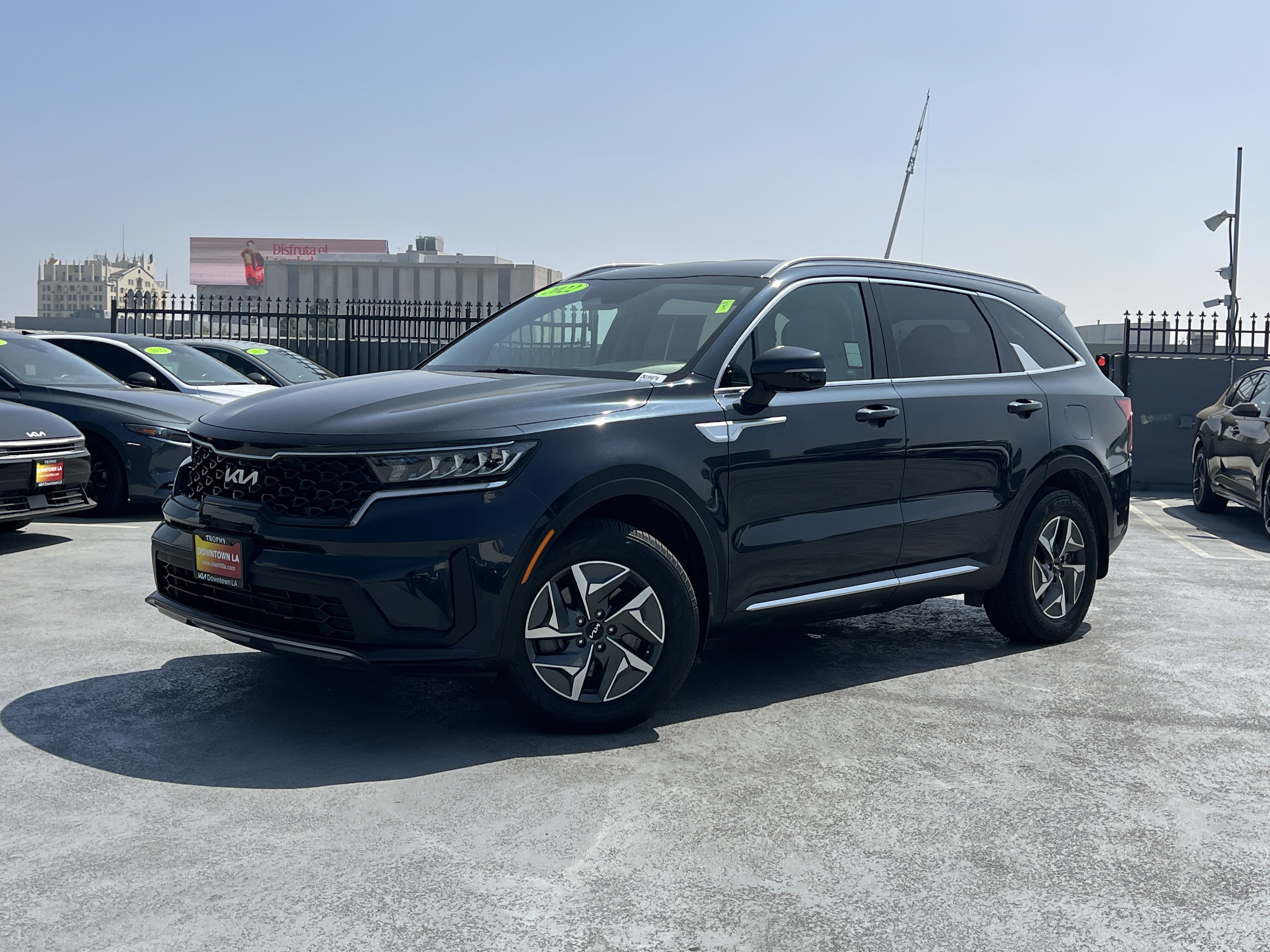 Used 2022 Kia Sorento S image 2