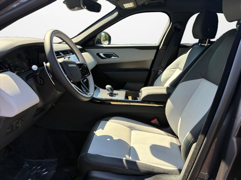 New 2026 Land Rover Range Rover Velar S AWD/4WD image 9