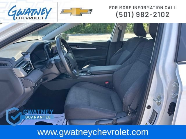 Used 2025 Toyota Camry LE FWD image 21
