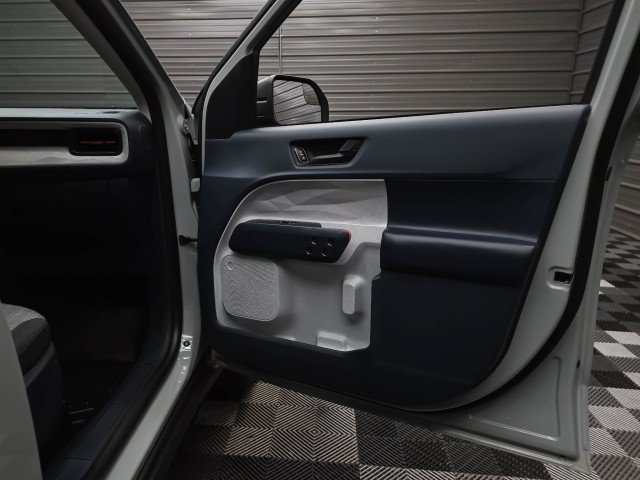 Used 2022 Ford Maverick XLT FWD image 34
