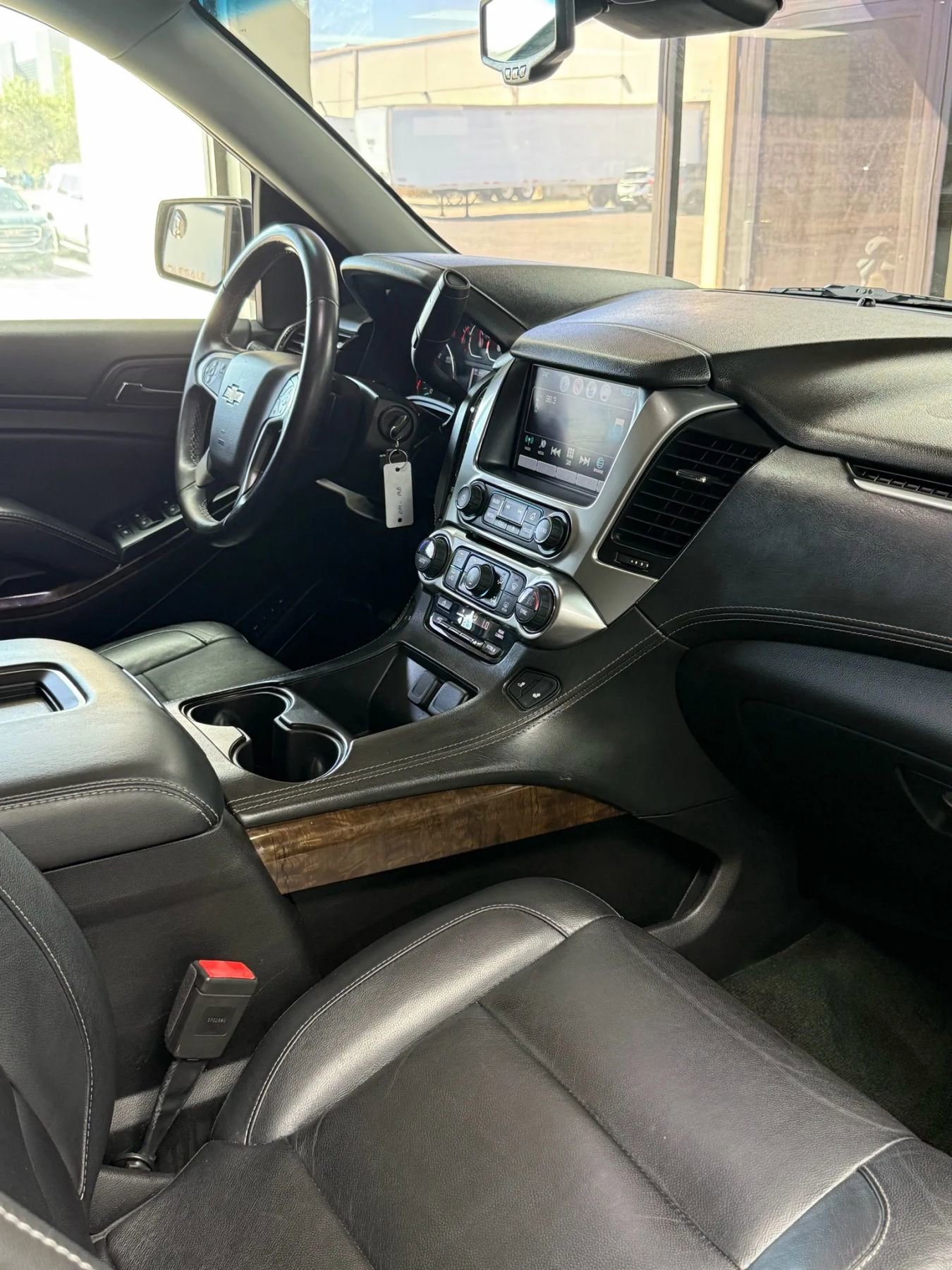 Used 2018 Chevrolet Tahoe LT image 16