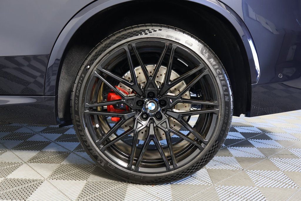 New 2026 BMW X5 M Competition w/ Executive Package image 10